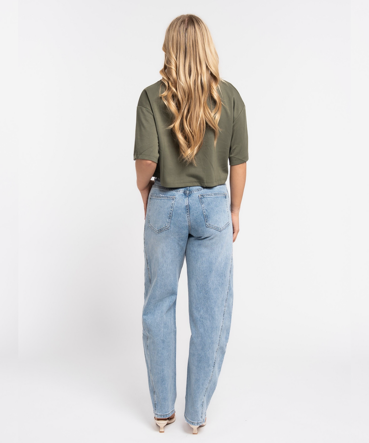 Jeans barrel Cleonita en azul claro