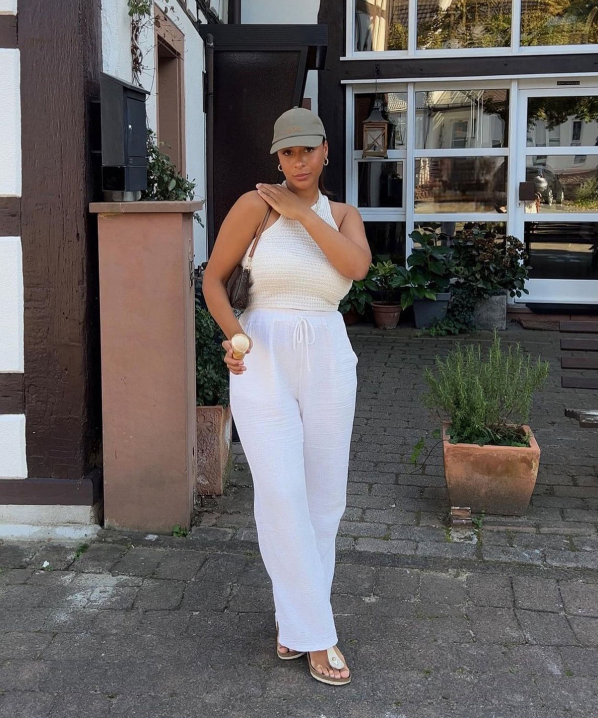Pantalón de muselina Abril en blanco elegante